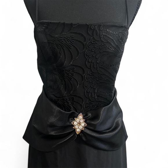 Y2K Black Evening Gown - Picture 3 of 5